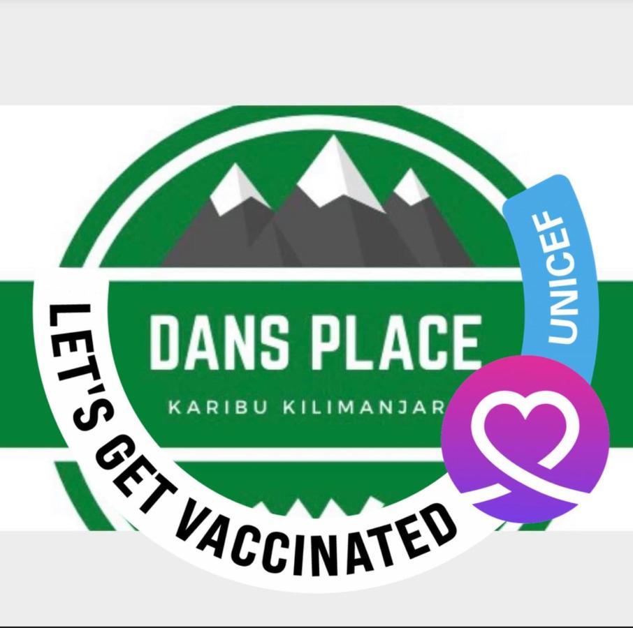 Dans Place Moshi Ngoại thất bức ảnh