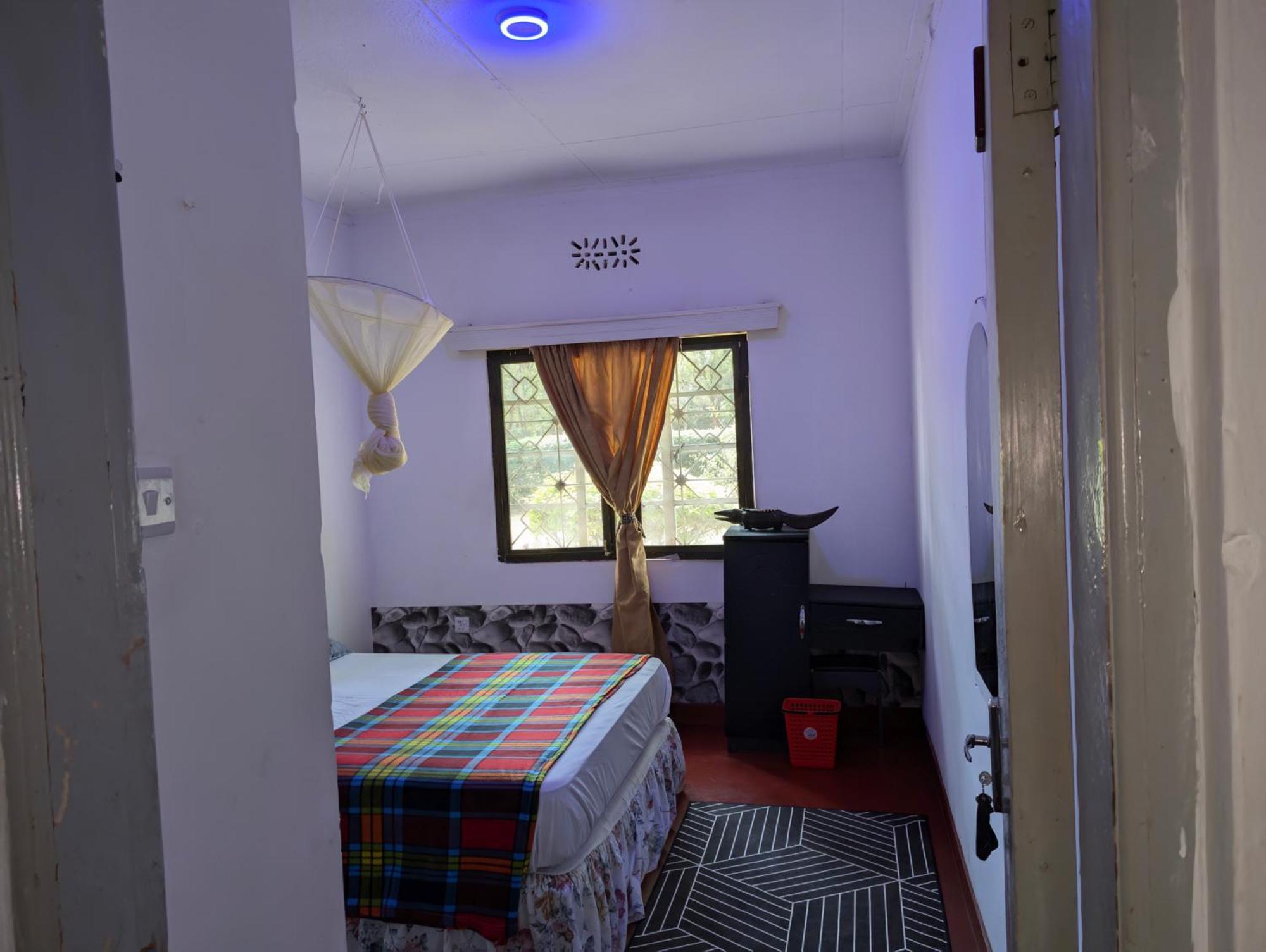 Dans Place Moshi Ngoại thất bức ảnh